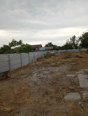 Casa locuiblla de vanzare