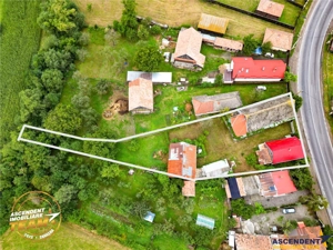 FILM! Domeniu de 1.660mp,cu doua case, atelier si anexe,Lemnia,Covasna - imagine 8