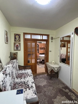 Garsonieră de închiriat   Strada Ștefan Luchian nr. 12,Botoșani - imagine 3