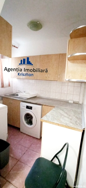 Apartament cu 2 camere de vânzare - Zona Micro 14  - imagine 3