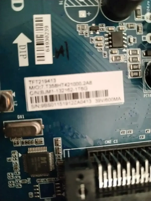 Placa  CV358H-T42 smart TV led Schneider 32"