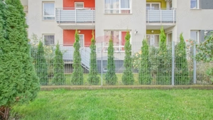 Apartament spațios cu grădină, vedere la munte și potențial comercial - imagine 10