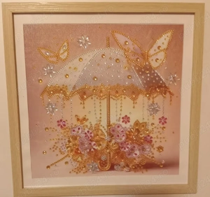 Goblen cu diamante   Umbrelă cu fluturi și flori
