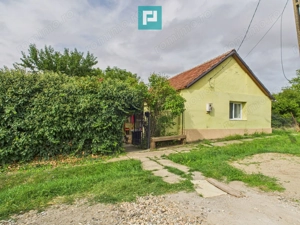 Casă individuală 90 mp, teren 719 mp în Murani