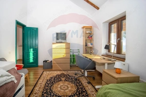 Casă cu două corpuri, teren 835 mp, str. I.L. Caragiale, Râșnov - imagine 11