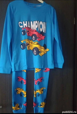 Vând pijama băieți mărimea 140 