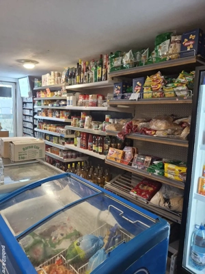 Inchiriez spatiu comercial