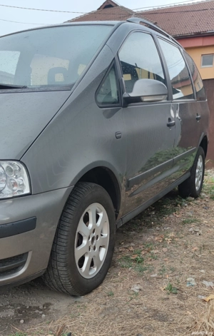 Volkswagen Sharan 2009 - imagine 5
