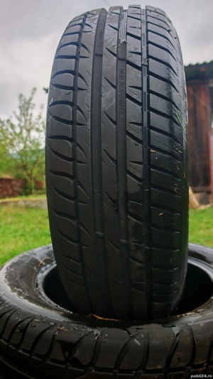 Anvelope  R15
