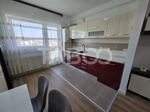 Apartament decomandat cu 3 camere balcon parcare Selimbar Sibiu - imagine 4