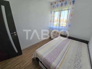 Apartament decomandat cu 3 camere balcon parcare Selimbar Sibiu - imagine 11