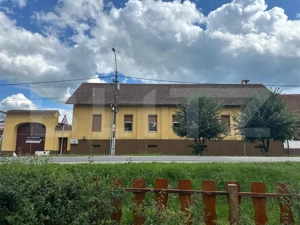 Casa saseasca autentica, complet renovata – de vanzare în Cincu, Brașov