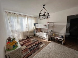 Apartament 3 camere, zona Central - imagine 4