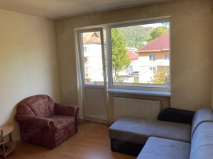Închiriez apartament 2 camere zona Centrul Universitar Nord