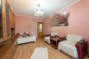 Apartament 2 camere, decomandat, zona centrală, izolat termic, centrală - imagine 2