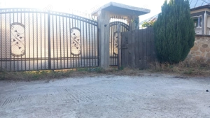 Vând 1000 mp teren intravilan situat în zona deosebită și liniștită - imagine 6