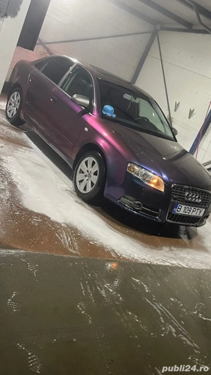 Mașină funcțională avariată pentru piese dau utilizare