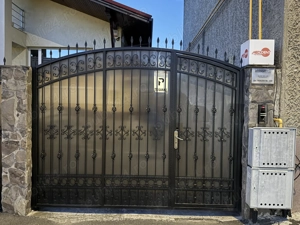 Porti din fier forjat