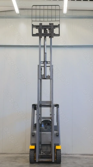 Jungheinrich TFG 320s motostivuitor GPL, an 2018, ore 13280, catarg triplex - imagine 4