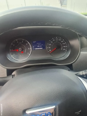 Vând Dacia Duster 1.5 dci  - imagine 6 Vând Dacia Duster 1.5 dci  - imagine 6