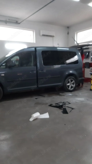 Vand VW Caddy Maxy Life - imagine 7