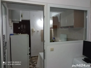 închiriez garsonieră!