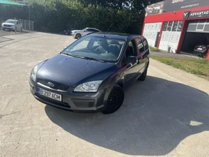 Ford focus 1.6 benzina 7000 lei