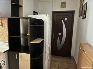 Vand apartament cu doua camere