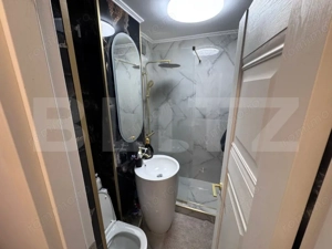 Apartament de vanzare, cu 2 camere, zona Micro 6  - imagine 7