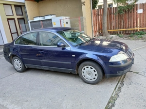 Volkswagen Passat 1.9 TDi 131 Cai, 6 trepte - imagine 2