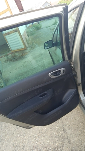 Vând Peugeot 307 cu tot cu acte nu bate nu troncone mașină arata foarte bine cu tot acte!