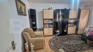 Apartament cu 3 camere Astra, etaj 1, beci, decomandat - imagine 3