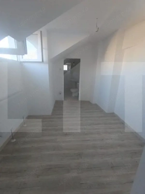 Apartament de vanzare, cu 2 camere, zona Stefan cel Mare