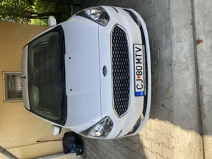 Vând autoturism Ford ka+ în stare impecabilă ,folosit cu prudentă și ocazional la nevoie