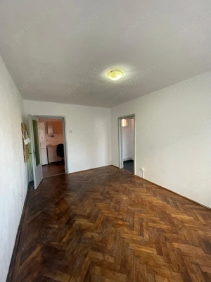 Apartament la parter in zona centrala, cartier Dupa-Zid, loc. Medias - imagine 3