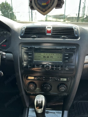 Skoda Octavia 2 1.9 TDI BXE - imagine 9