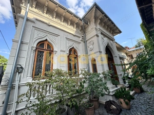 Închiriere vilă interbelică, Piata Victoriei,  renovată complet