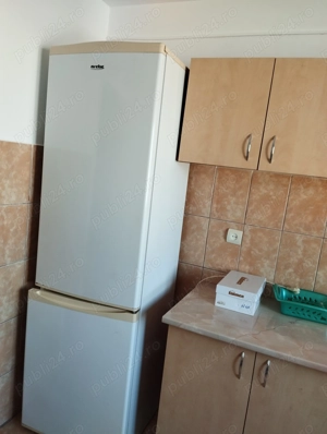 Închiriez apartament  - imagine 2 Închiriez apartament  - imagine 2