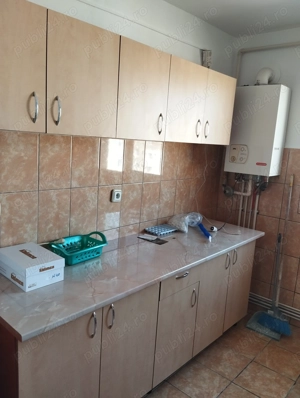 Închiriez apartament  - imagine 6 Închiriez apartament  - imagine 6
