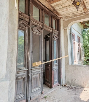 Fosta casa boiereasca langa Bucuresti - Mihai Bravu  Giurgiu. - imagine 5