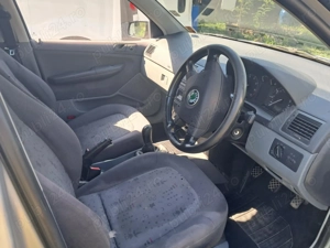Vand  Skoda Fabia 1.4 benzina