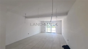 Cladire comerciala 563 mp utili, pozitie excelenta la bulevard - imagine 9