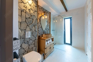 Angajăm cameristă - pensiune Bran - imagine 2