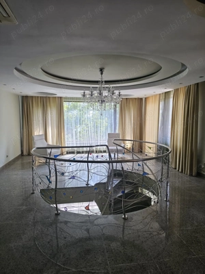 Vand vila in com Pantelimon