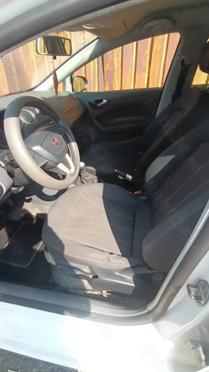 Vând Seat Ibiza 2011 - imagine 5 Vând Seat Ibiza 2011 - imagine 5