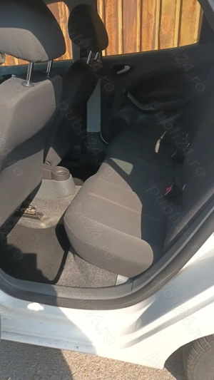 Vând Seat Ibiza 2011 - imagine 8 Vând Seat Ibiza 2011 - imagine 8