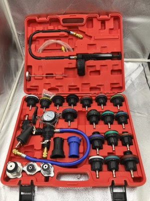 Set testare presiune radiator si sistem racire – 28 piese