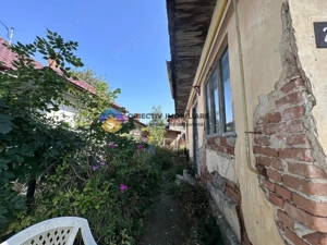 Casa de vânzare – zona 1 Mai - imagine 5