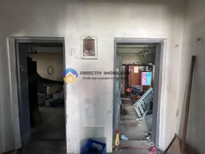 Casa de vânzare – zona 1 Mai - imagine 11