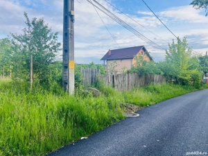 vând teren intravilan Plopu PH